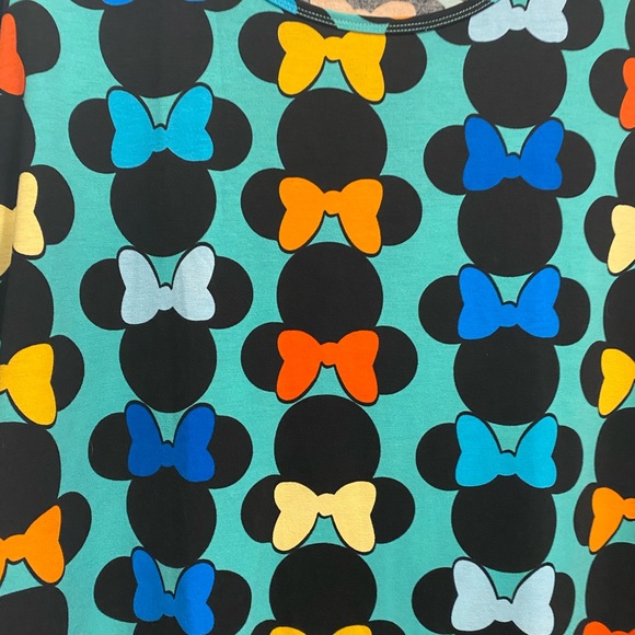 LuLaRoe Disney Irma tunic - Picture 2 of 3